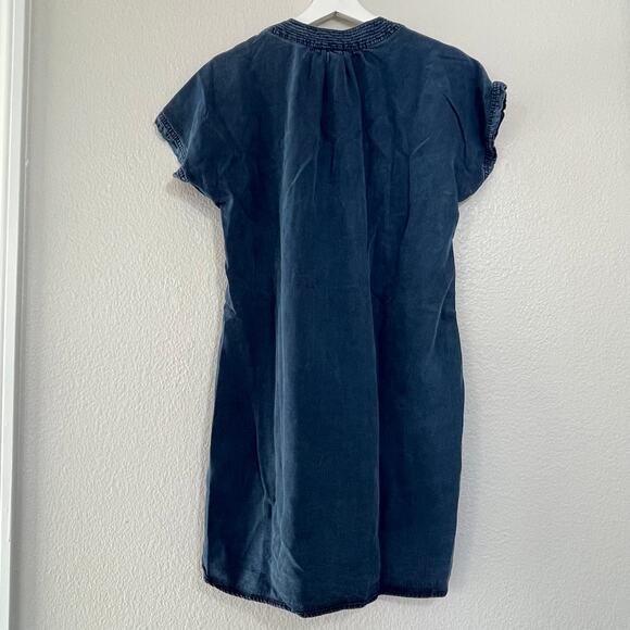 H&M Women Blue Denim Shift Dress Chambray Short Sleeve V-Neck Tunic Girly Size 4 - Picture 5 of 8